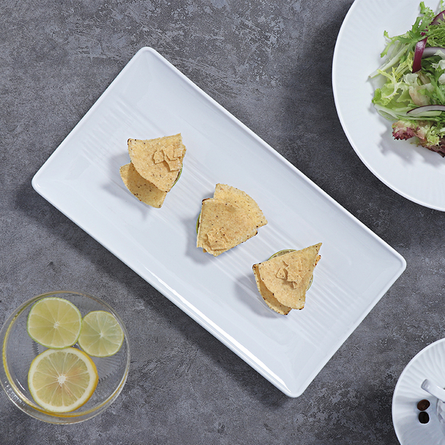 สี่เหลี่ยมผืนผ้า Assiette บนโต๊ะอาหารคริสต์มาสแฟนซีร้านอาหารโรงแรมจานอาหารค่ำ
