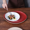 จานขนมหวาน 12 นิ้วหรูหราสีแดงสีขาว Bone China Plate จานเรียกน้ำย่อย