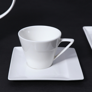 ชุดถ้วยกาแฟเซรามิค 5 ออนซ์ ชุดถ้วยกาแฟ Porcelain สีขาว