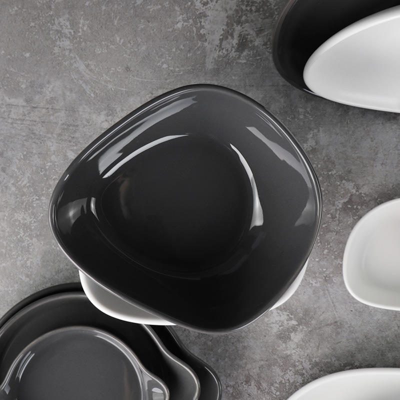 ROLLIN PORCELAIN 16 ชิ้นชุดอาหารค่ำสโตนแวร์ไม่สม่ำเสมอ - จานอาหารค่ำทรงสี่เหลี่ยมแบน, จานข้าง, ชาม, แก้วมัค 