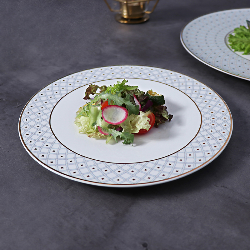 อุปกรณ์คริสต์มาสจานอาหารค่ำขอบทอง Bone Fine China อาหารเย็น