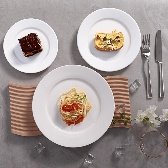 จานอาหารเรียกน้ำย่อยปาร์ตี้เซรามิกสีขาวจานอาหารค่ำพอร์ซเลนสำหรับร้านอาหารโรงแรม