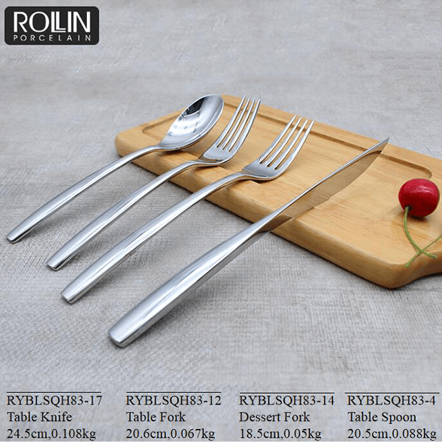 สามารถปรับแต่งโลโก้มีดอาหารเย็นชุดช้อนส้อมสแตนเลสสำหรับโรงแรม