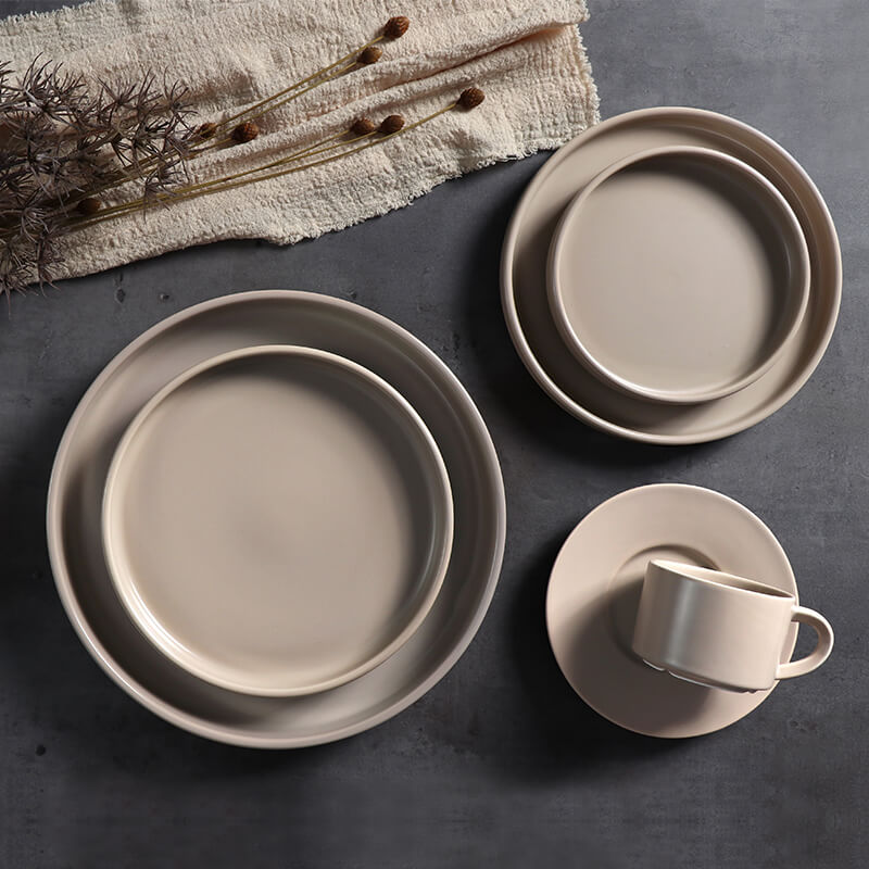 จานอาหารค่ำ Porcelain ของโรงแรมสำหรับบริการจัดเลี้ยง