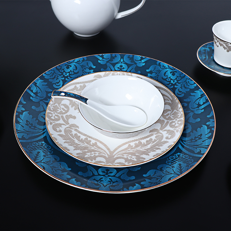 คาซัคสถานโรงแรมอาหารเย็น Luxury Bone China จานบนโต๊ะอาหาร