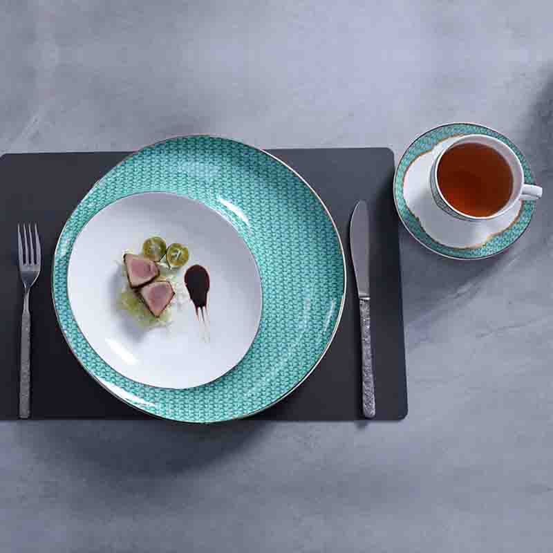 Bone China Dinnerware .jpg